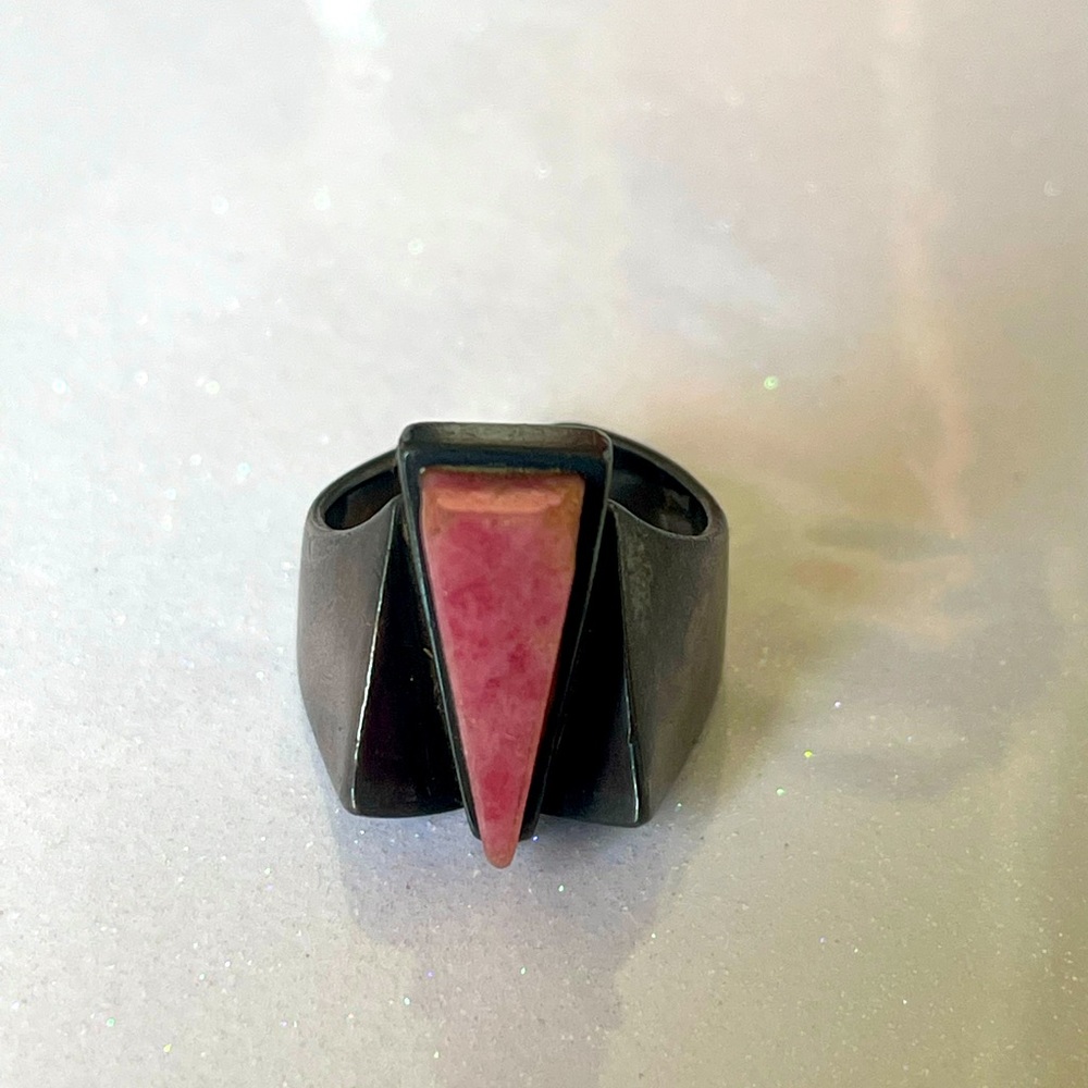 Vintage silver pink onyx ring